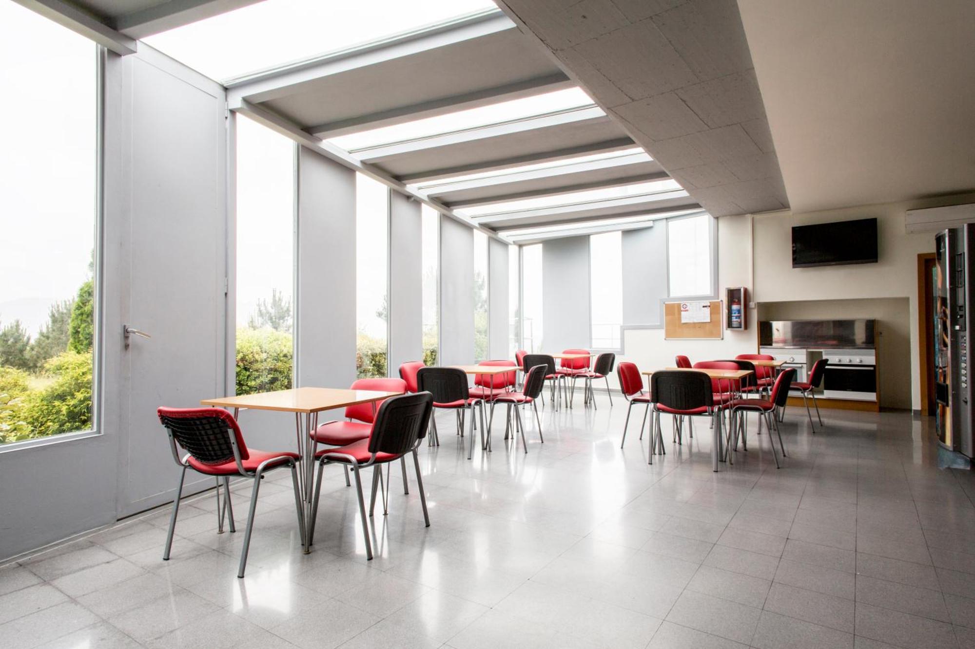 Residencia Universitaria Resa O Castro Hostel Vigo
